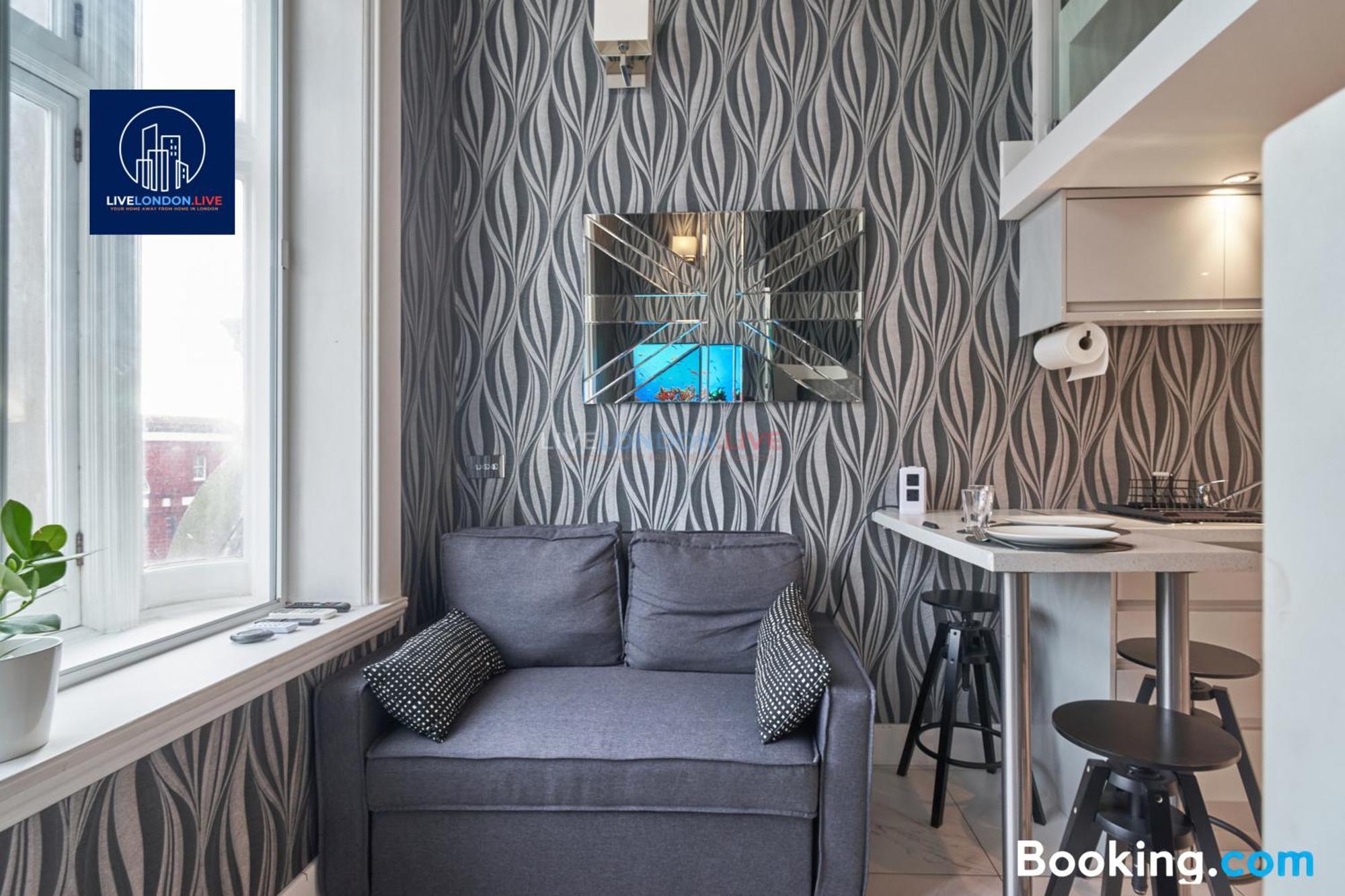 Last-minute Escape L Sleeps Up To 3 L Spectacular By Live Short Lets & Serviced